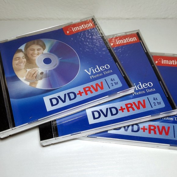 Imation 3 New Blank DVD+RW Discs for Video Photos & Data, 2 Hours Per Disc 4.7gb - Picture 1 of 3